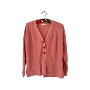 Madewell | dusty pink ripped v-neck sweater